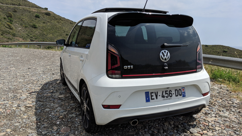 Illustration for article titled The 2018 Volkswagen Up GTI Is As Fun As Tiny Cars Get